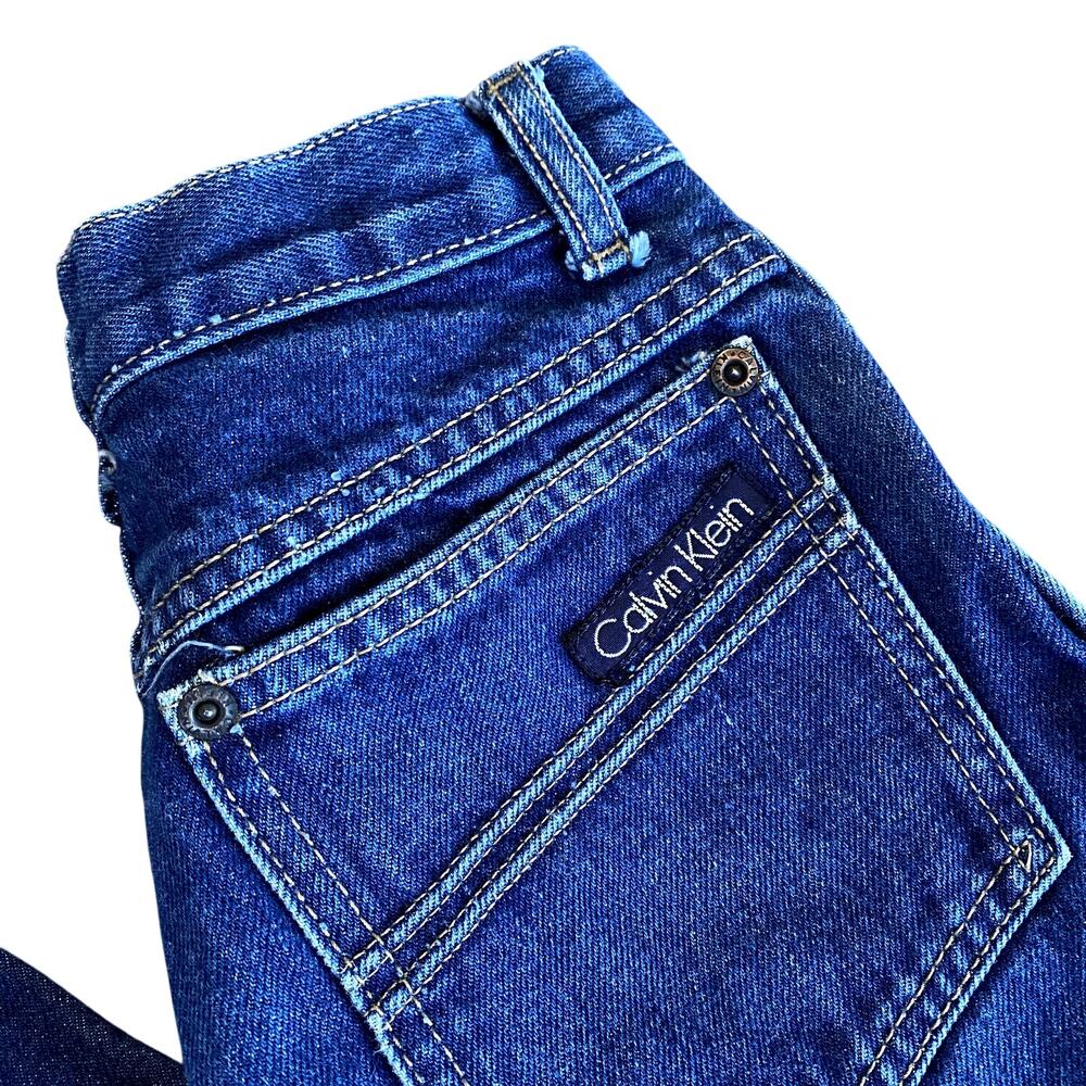 Calvin Klein Women's Straight Leg Jeans in Deep Blue Denim